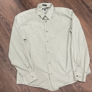 Express 1MX long sleeve green plaid button down long sleeve top